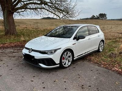 Gebraucht VW Golf VIII 300 PS (220 kW) 2021 Weiß Limousine