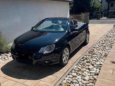 Second-hand VW Eos 140 CP (102 kW) 2006 Negru Cabrio