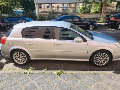 Opel Signum