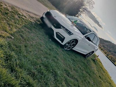 Gebraucht Skoda Octavia RS 200 PS (147 kW) 2021 Weiß Kombi