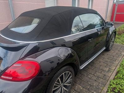 Gebraucht VW Beetle Allstar 105 PS (77 kW) 2016 Schwarz Kleinwagen