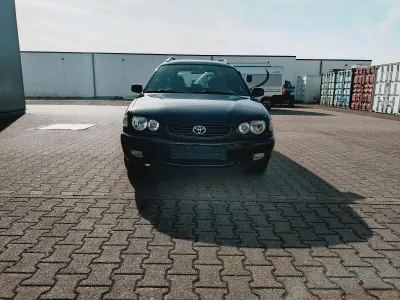 Używany Toyota Corolla 110 KM (80 kW) 2000 Czarny Kombi