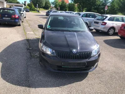 Gebraucht Skoda Fabia Cool Edition 60 PS (44 kW) 2016 Schwarz Limousine