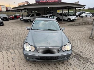 Gebraucht Mercedes C180 143 PS (105 kW) 2004 Grau Limousine
