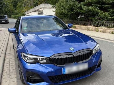 BMW 330e