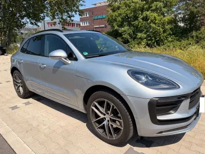 Gebraucht Porsche Macan 265 PS (194 kW) 2022 Silber SUV