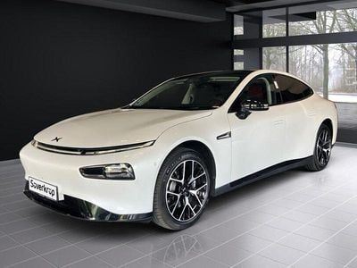 XPENG P7