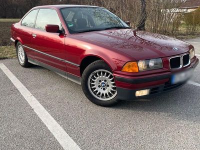 Gebraucht BMW 325 194 PS (142 kW) 1993 Rot Coupé