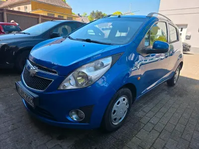 Używany Chevrolet Spark LS 82 KM (60 kW) 2011 Niebieski Hatchback
