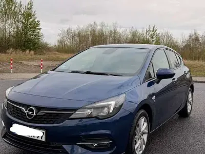 Gebraucht Opel Astra 131 PS (96 kW) 2019 Blau Limousine