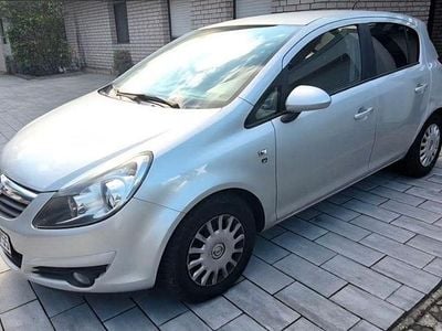 Gebraucht Opel Corsa 86 PS (63 kW) 2010 Silber Kleinwagen