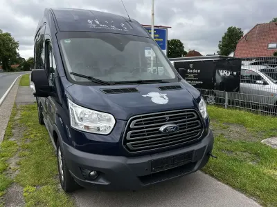 Gebraucht Ford Transit Trend 131 PS (96 kW) 2018 Blazerblau Van