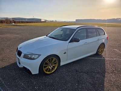 Gebraucht BMW 320 Exclusive 184 PS (135 kW) 2010 Weiß Kombi