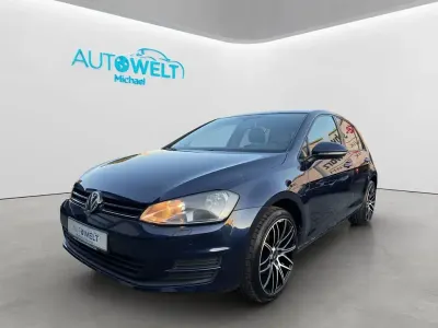 Gebraucht VW Golf VII 105 PS (77 kW) 2013 Blau Limousine