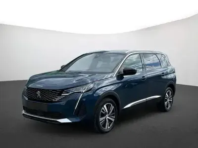 Gebraucht Peugeot 5008 Allure 131 PS (96 kW) 2023 Blau SUV