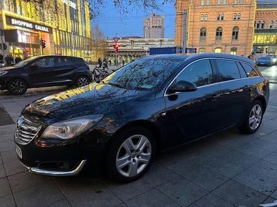 Gebraucht Opel Insignia 140 PS (102 kW) 2014 Schwarz Kombi