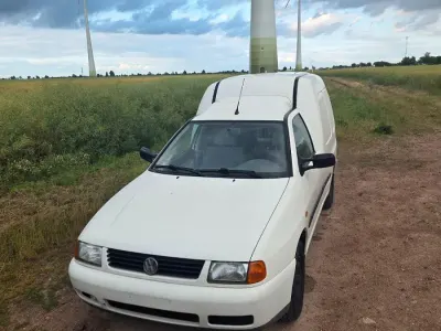 Gebraucht VW Caddy 60 PS (44 kW) 2002 Weiß Van / Kleinbus