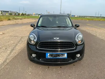 Usata Mini One Countryman 98 CV (72 kW) 2013 Nero SUV