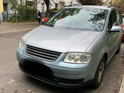 Gebraucht VW Touran 122 PS (89 kW) 2006 Blau Van / Kleinbus