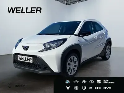 New Toyota Aygo X Business Edition 72 HP (52 kW) 2025 Blue SUV