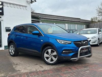 Usado Opel Grandland X Design Edition 131 HP (96 kW) 2018 Azul SUV