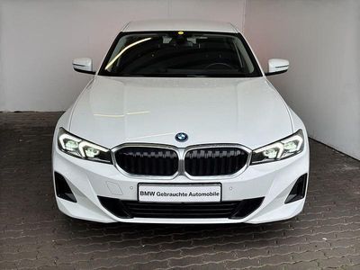 Alpinweiss Gebraucht 2022 BMW 320e Limousine | 30.649 € (Fairer Preis)
