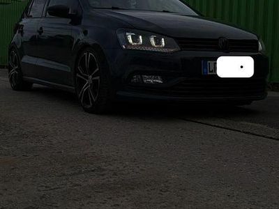 Grau Gebraucht 2014 VW Polo Kleinwagen | 6.000 € (Fairer Preis)