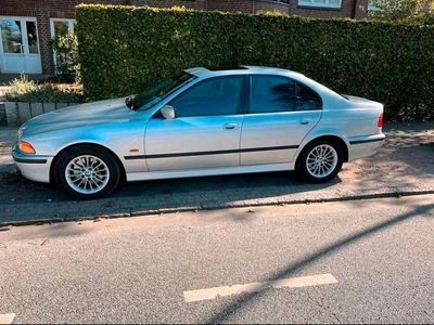 Gebraucht BMW 535 245 PS (180 kW) 2000 Silber Limousine