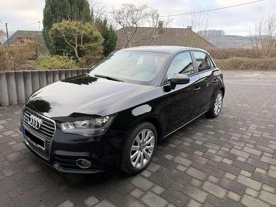 Gebraucht Audi A1 Attraction 86 PS (63 kW) 2013 Schwarz Kleinwagen