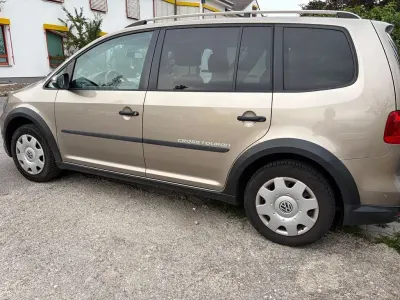 Gebraucht VW Touran 170 PS (125 kW) 2013 Beige Van / Kleinbus