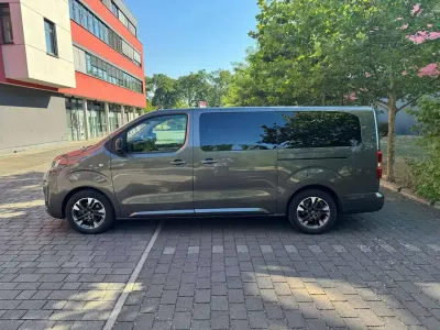 Gebraucht Opel Zafira Life Elegance 177 PS (130 kW) 2022 Grau Van / Kleinbus