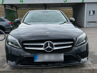 Gebraucht Mercedes C200 184 PS (135 kW) 2018 Schwarz Limousine