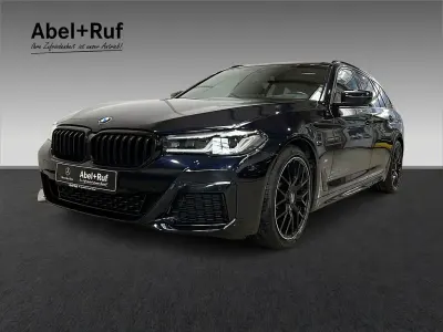 Używany BMW 520 Shadowline 190 KM (139 kW) 2022 Czarny Kombi