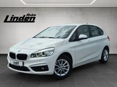 Gebraucht BMW 220 Active Tourer Basis 192 PS (141 kW) 2016 Weiß Van / Kleinbus
