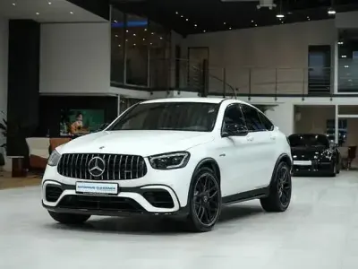 Gebraucht Mercedes GLC63 AMG AMG 476 PS (350 kW) 2020 Weiß Coupé