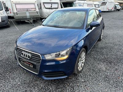 Blau Gebraucht 2011 Audi A1 Attraction Limousine | 4.900 € (Fairer Preis)