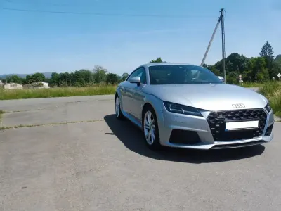 Gebraucht Audi TT Sport 245 PS (180 kW) 2020 Silber Coupé