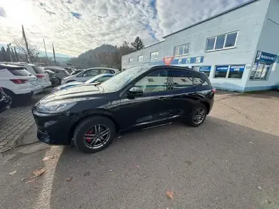 Second-hand Ford Kuga ST-Line X 152 CP (111 kW) 2021 Negru SUV