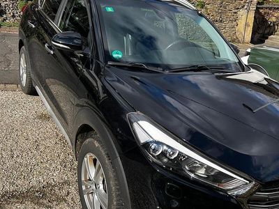 Gebraucht Hyundai Tucson 177 PS (130 kW) 2017 Schwarz SUV