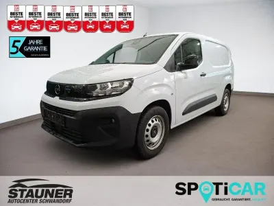 Używany Opel Combo Edition 131 KM (96 kW) 2025 Biały Minivan