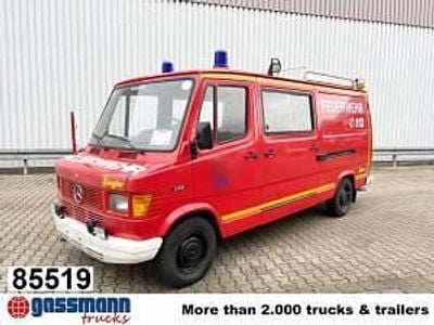 Rot Gebraucht 1987 Mercedes T1 Van | 13.900 €