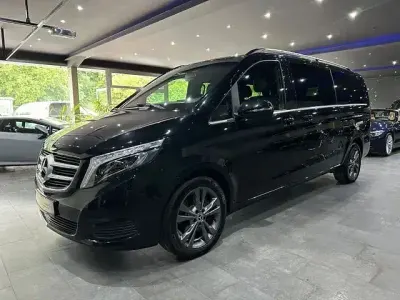 Gebraucht Mercedes V250 Avantgarde 190 PS (139 kW) 2018 Schwarz Van / Kleinbus