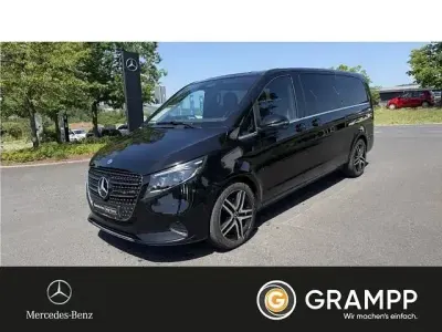 Gebraucht Mercedes V300 237 PS (174 kW) 2025 Obsidianschwarz Van / Kleinbus