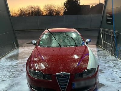 Rot Gebraucht 2010 Alfa Romeo GT Coupé | 2.300 €