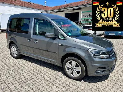 Gebraucht VW Caddy Trendline 125 PS (91 kW) 2017 Indiumgrau metallic Van / Kleinbus