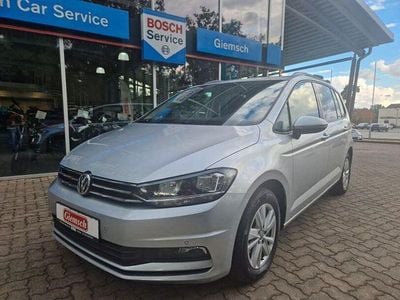 Gebraucht VW Touran Comfortline 150 PS (110 kW) 2020 Silber Van / Kleinbus