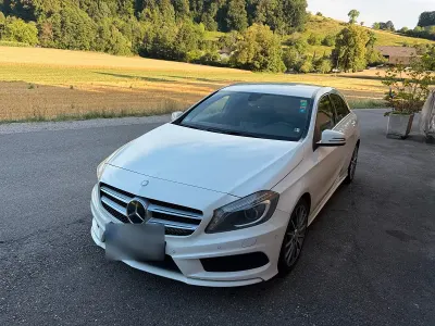 Gebraucht Mercedes A200 156 PS (114 kW) 2013 Weiß Kleinwagen