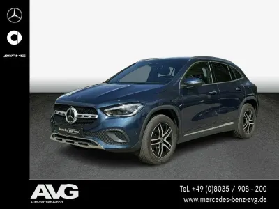 Second-hand Mercedes GLA250 218 CP (160 kW) 2021 Albastru SUV