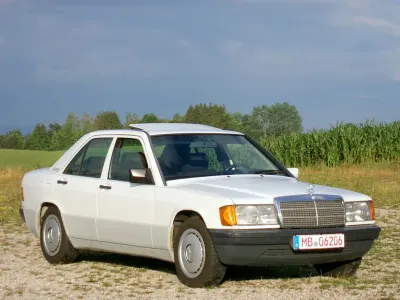 Gebraucht Mercedes 190 90 PS (66 kW) 1993 Weiß Limousine