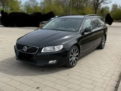 Usata Volvo V70 136 CV (100 kW) 2015 Nero Station wagon